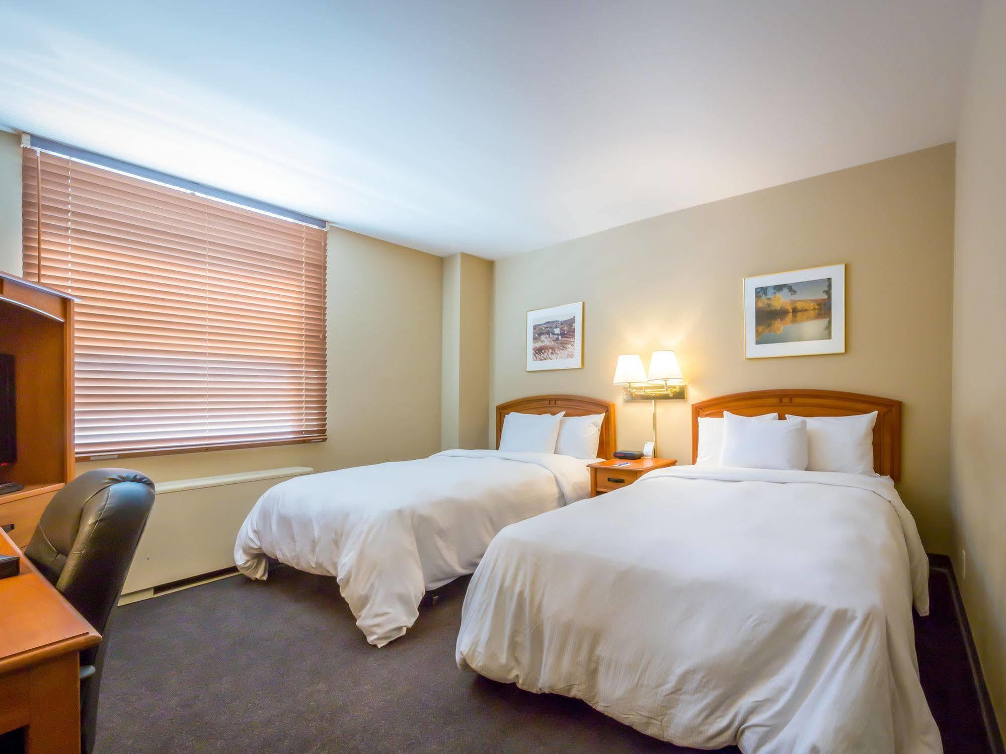 Iowa House Hotel Айова-Сіті Екстер'єр фото